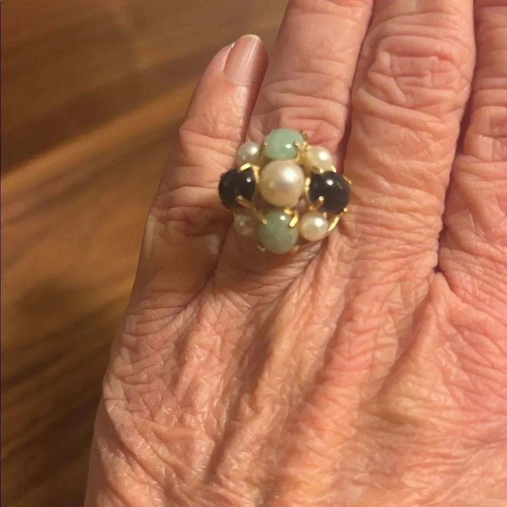 Vintage 14K Gold Jade & Pearl & Onyx Cluster Ring (Ming's?)